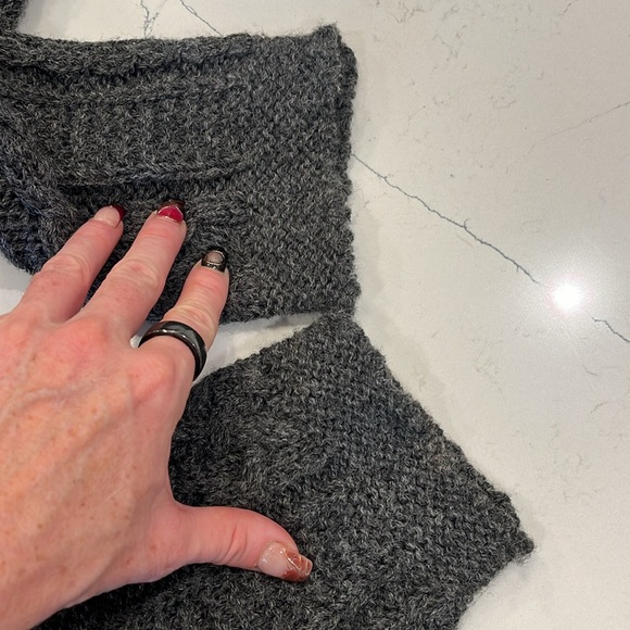 Celtic & Co. Gray Wool Cardigan - Picture 7 of 10